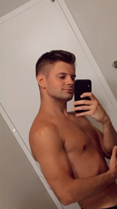 Tommy Peters Leaked OnlyFans Bilder