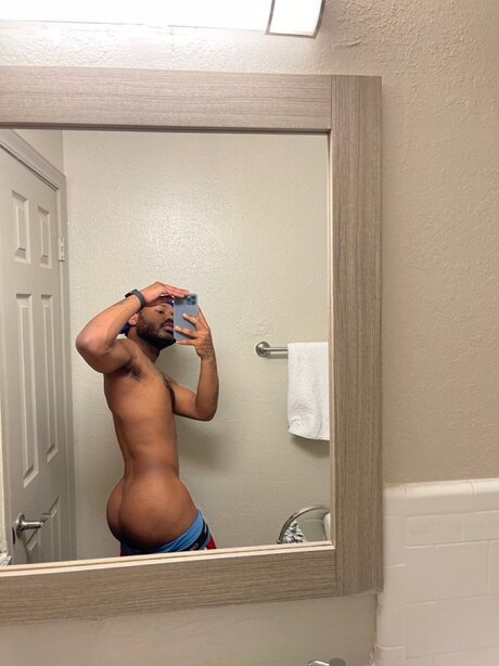 King Reed OnlyFans Lesbisch