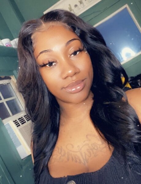 Mocha hontas Nacktbilder von OnlyFans geleakt