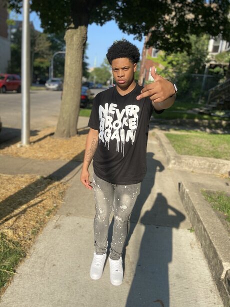 Lance OnlyFans Nacktbilder geleakt