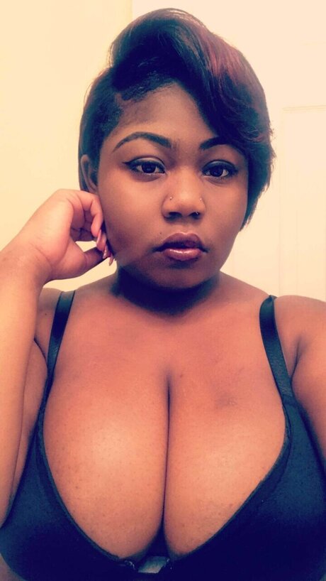 Tatiana Simone Nacktbilder von OnlyFans