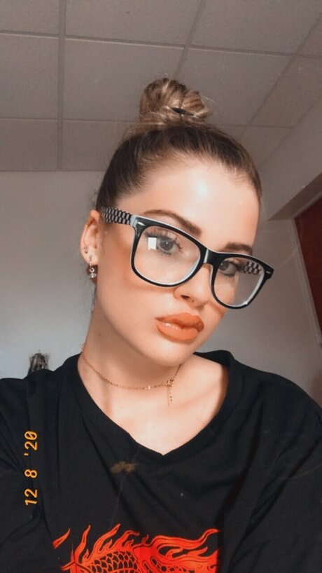 Carla OnlyFans Leak Pornografie