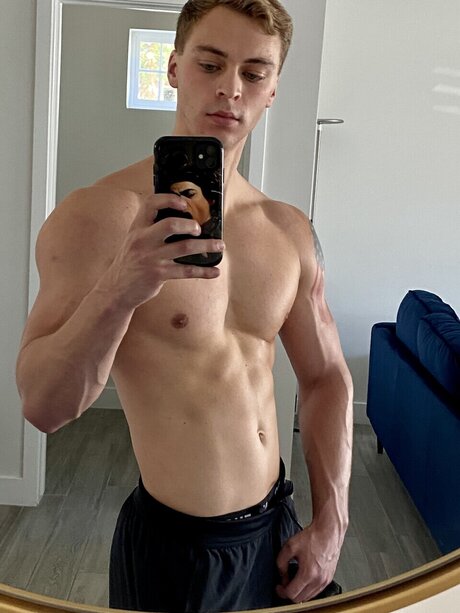 Nicolaus OnlyFans Leaks