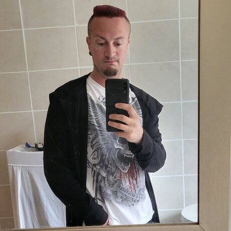 Ghost Vapez OnlyFans-Leaks