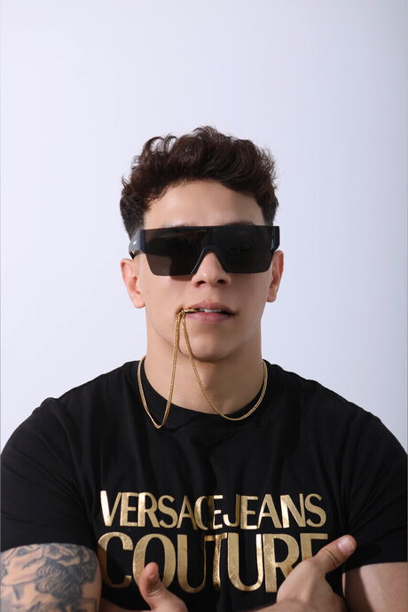 Nicolas Akcay Nacktbilder geleakt OnlyFans Aufgedeckt