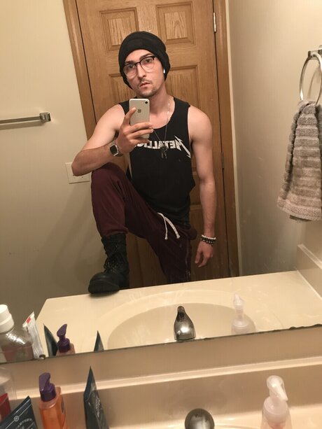 Alexander OnlyFans Gratis