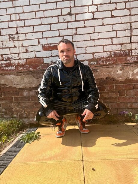 Slug Nacktbilder von OnlyFans geleakt