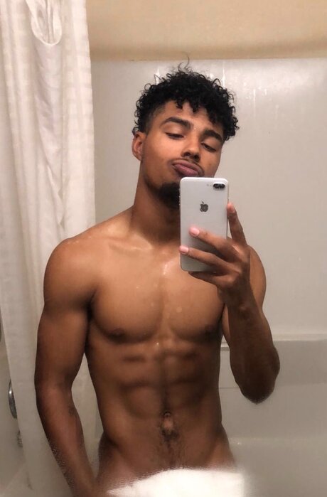 qlitty101 OnlyFans Model Bilder