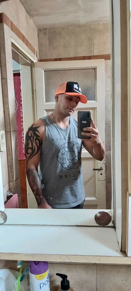 Andr s OnlyFans Leak