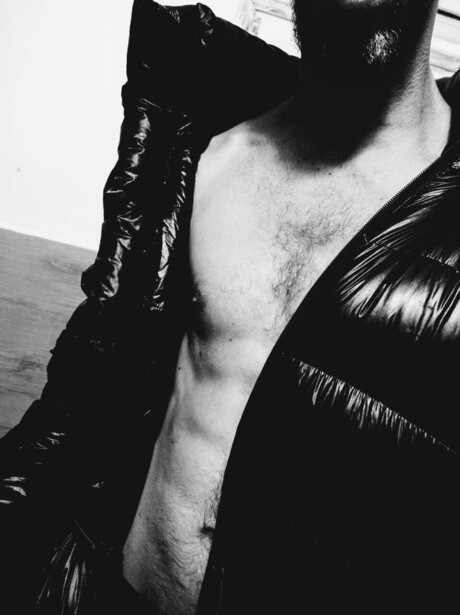 Down Jacket Master Nackt