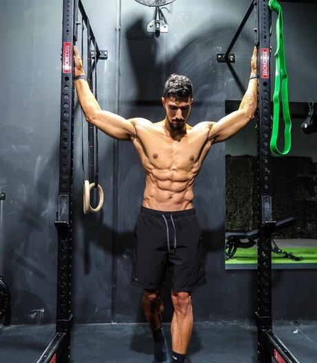 Coach 10 Leak von OnlyFans Pornografie