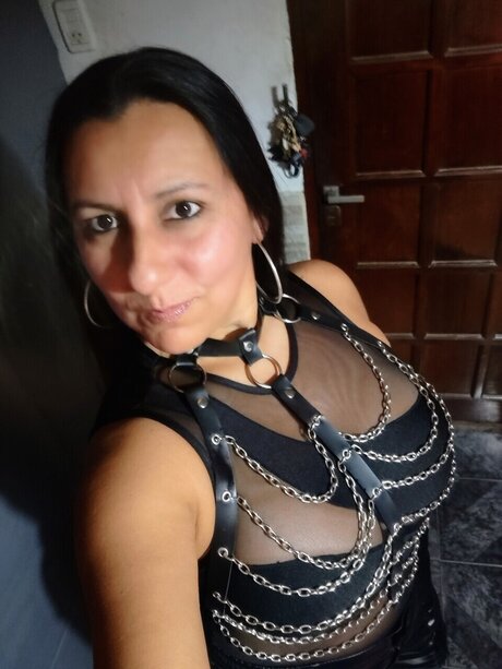 _missmazikeen77_ Po OnlyFans