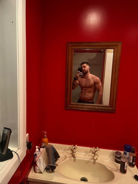 Tom Cutler OnlyFans Inhalte