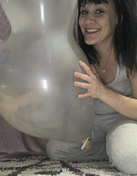 chezzmanifestation OnlyFans Pornografie geleakt