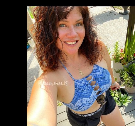 sarah bear 18 OnlyFans gratis