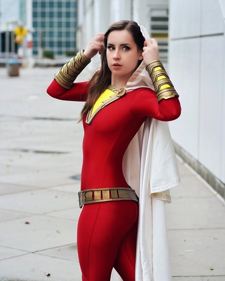 Raineemery OnlyFans Nacktbilder geleakt