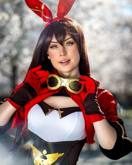 shemale im freien nur fans schön XXX Fotos