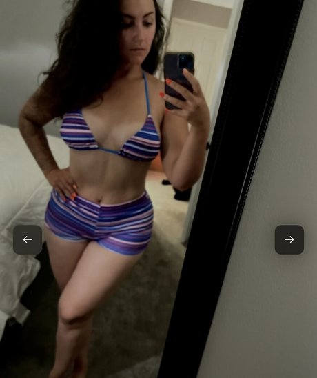 Pigeons ASMR Nacktbilder von OnlyFans geleakt