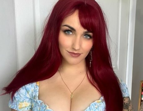 Pigeons ASMR OnlyFans Striptease