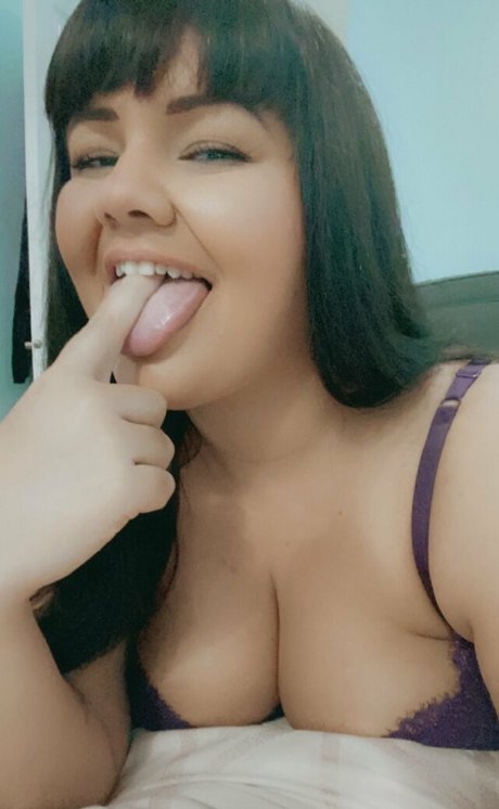 lolalovegoodxo Leaked OnlyFans