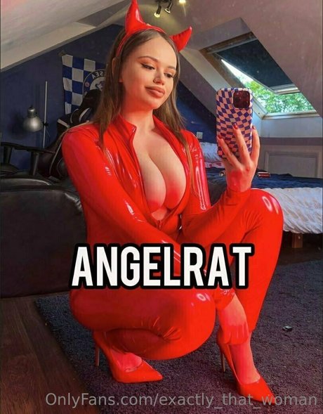 exactly that woman Nackt auf OnlyFans