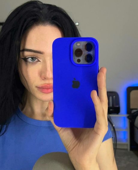 shmakovajojo Sex auf OnlyFans