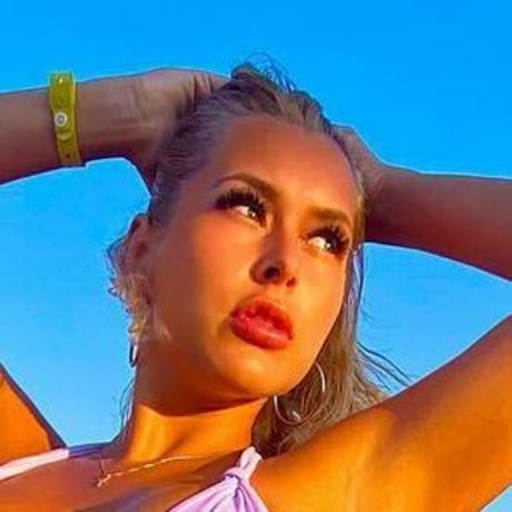 Nella Grundlingova OnlyFans Nackt Leaks