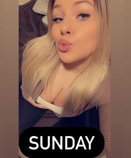 Mackenzie Spohn OnlyFans nackt