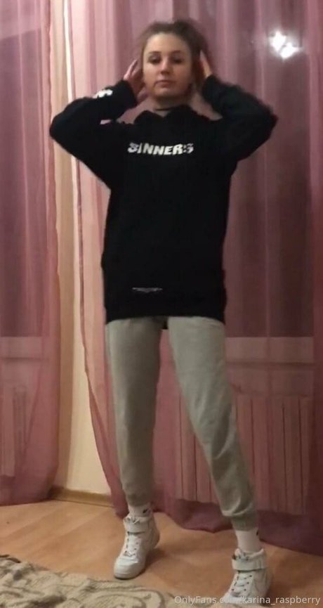 karina raspberry Nacktbilder geleakt OnlyFans Aufgedeckt