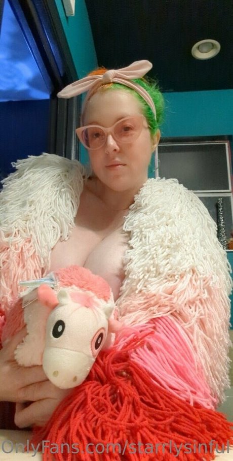 starrlysinful OnlyFans Nacktbilder