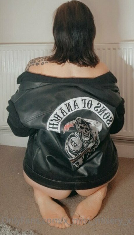 x miss misery x Nacktporno OnlyFans