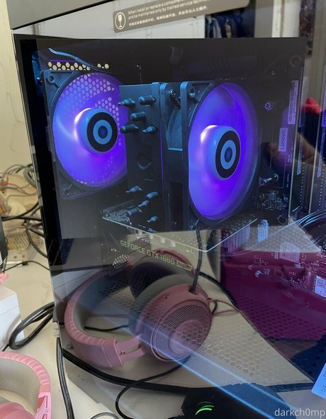 Darkch0mp OnlyFans Pornografie