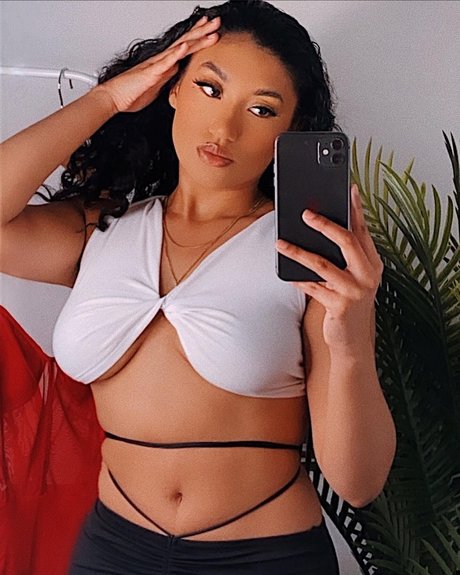 Tamia J OnlyFans Pornografie