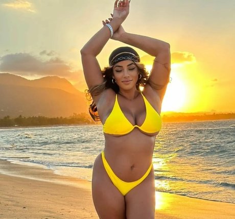 yinamenez Nackt Leaks OnlyFans