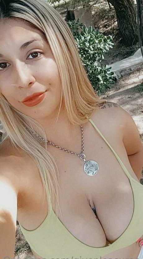 givepleasuree OnlyFans-Leak