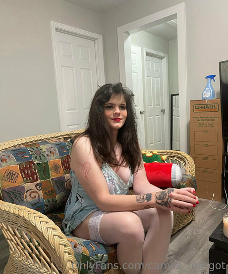 camila margot NurlyFans-Brüste