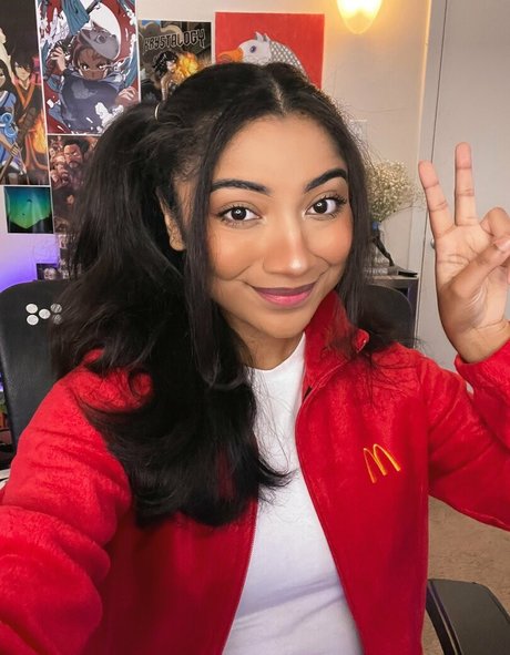 krystalogy Nacktbilder-Leaks von OnlyFans