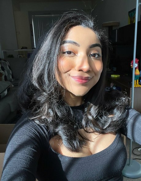 krystalogy OnlyFans Leaks