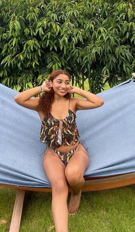 krystalogy OnlyFans Nacktbilder geleakt