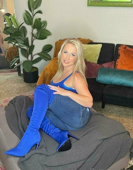 quinnwaters OnlyFans Sextape