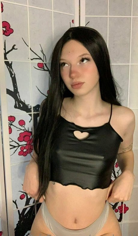 weirdoroki OnlyFans nackt