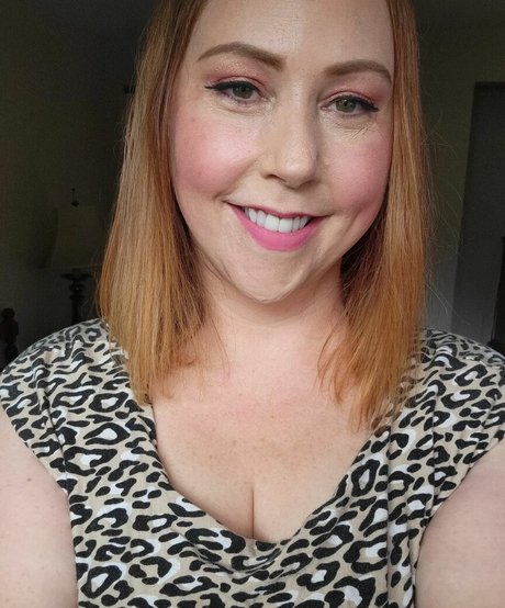 Ave Stone Nacktbilder von OnlyFans geleakt