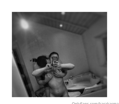 karakarma OnlyFans Nacktfotos