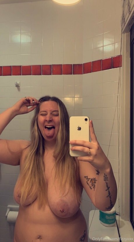 fizzyxxx Leaked OnlyFans Bilder