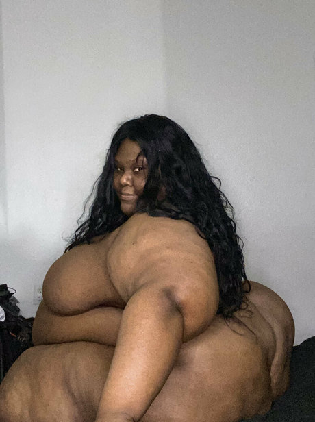 ssbbwerotika Nacktbilder geleakt OnlyFans