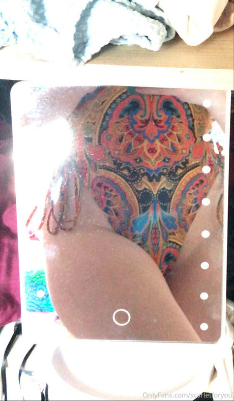 Blaithin De Burca OnlyFans Bilder