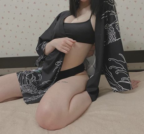 conitenok NurlyFans-Pornos