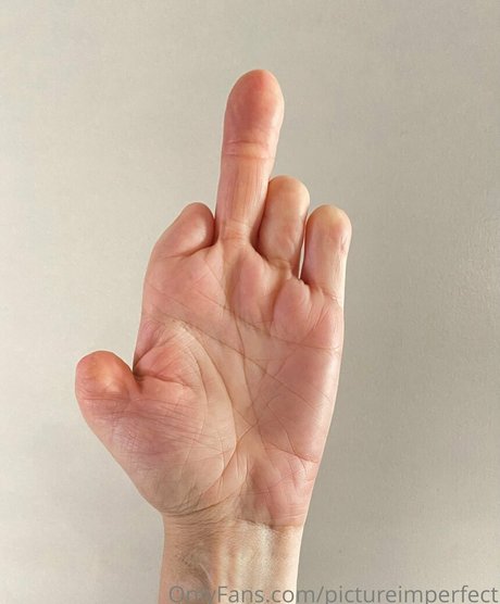 pictureimperfect OnlyFans Fotos