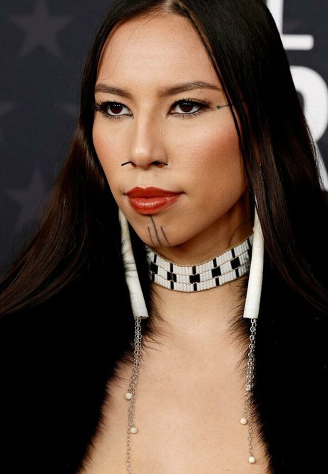 Quannah Chasinghorse OnlyFans geleakter Pornografie