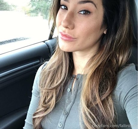 fallinlovia OnlyFans Porn Nackt